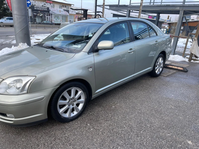 Toyota Avensis 2.0 D4D/ОТЛИЧНА, снимка 3 - Автомобили и джипове - 48483800