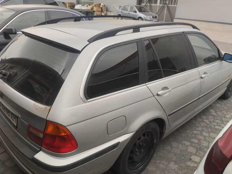 BMW 320, снимка 5 - Автомобили и джипове - 48668591