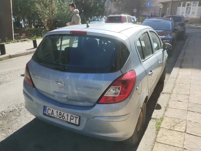 Opel Corsa, снимка 4 - Автомобили и джипове - 49514043