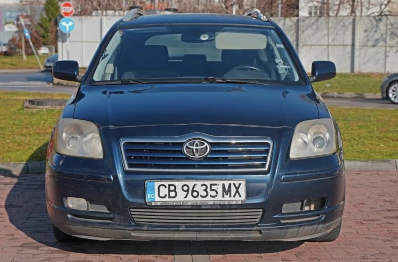 Toyota Avensis, снимка 1 - Автомобили и джипове - 49574391