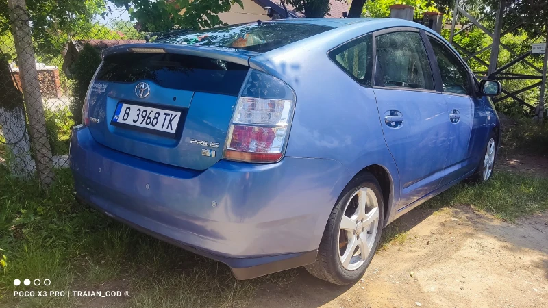 Toyota Prius, снимка 4 - Автомобили и джипове - 52475029