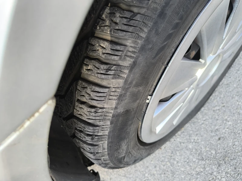 Renault Laguna, снимка 5 - Автомобили и джипове - 53536791