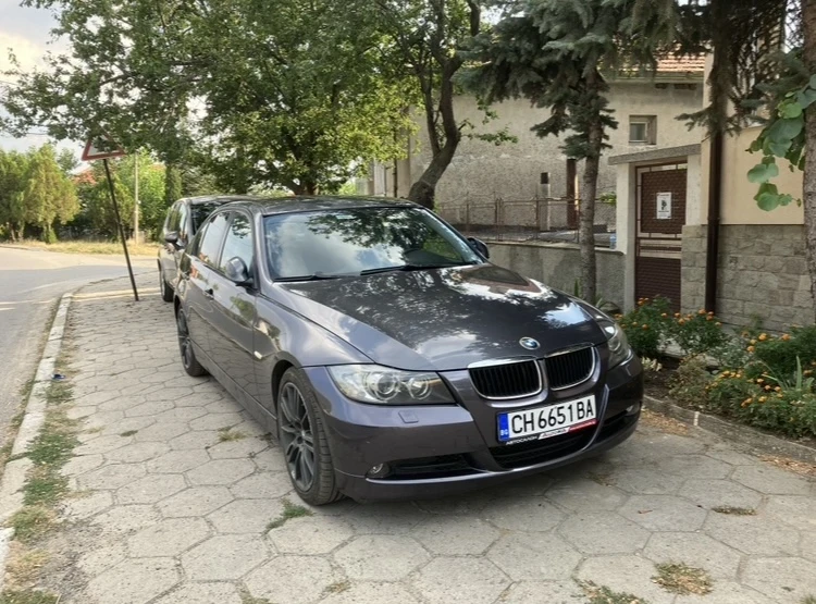 BMW 320  - изображение 5