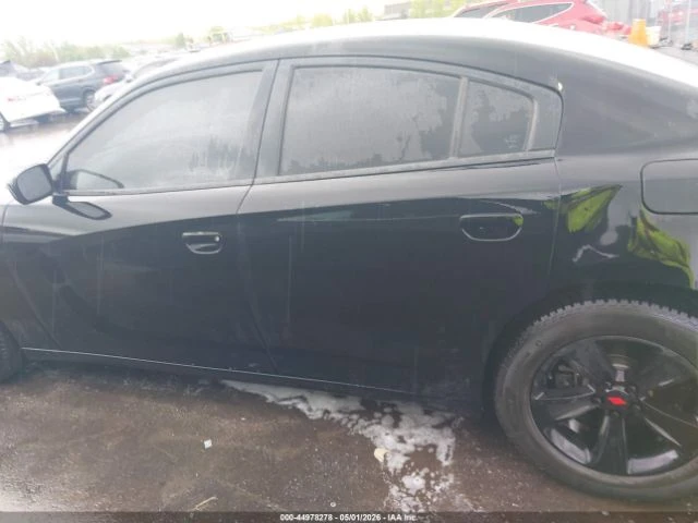 Dodge Charger SE RWD, снимка 14 - Автомобили и джипове - 54629909
