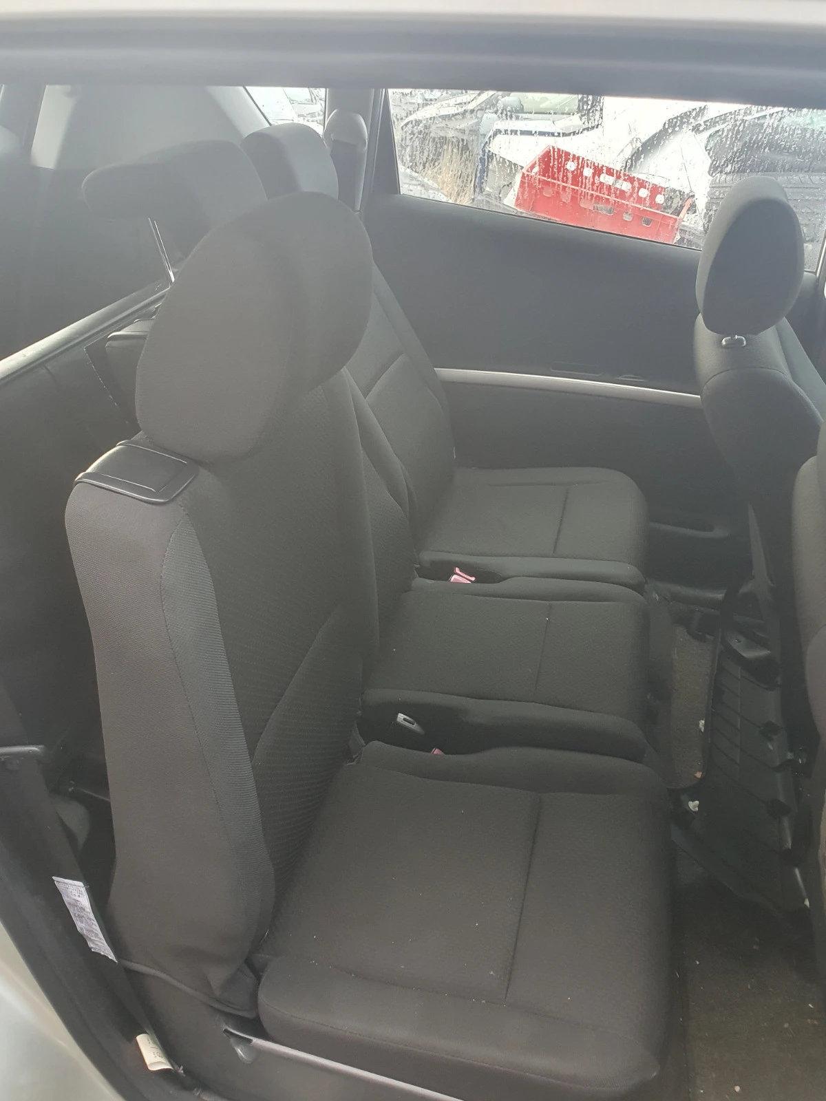 Toyota Corolla verso 1.6 | Mobile.bg � ����������� 11