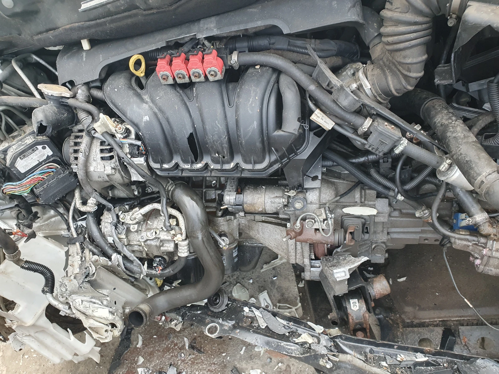 Toyota Corolla verso 1.6 | Mobile.bg � ����������� 13