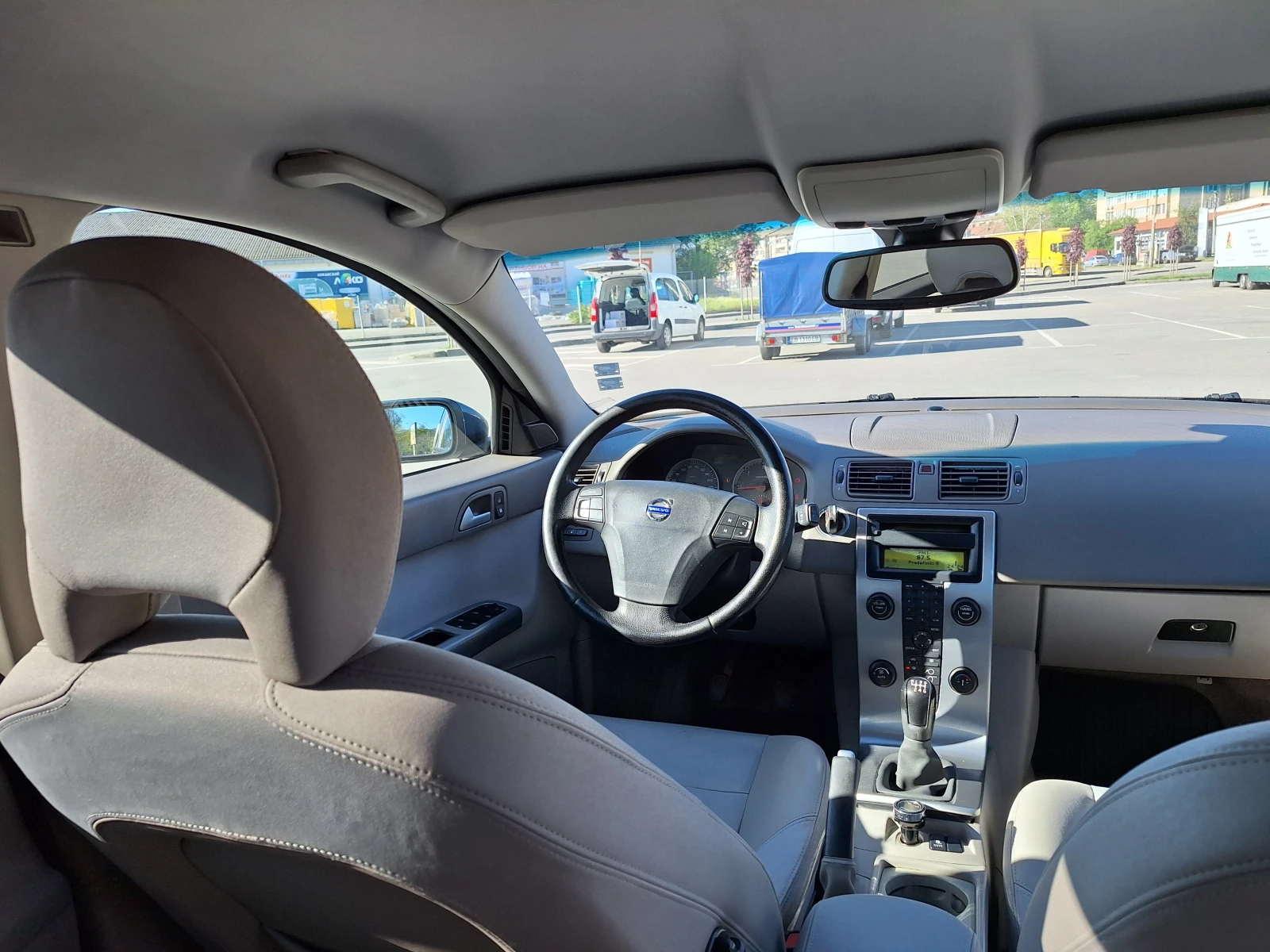 Volvo V50 2.0  - изображение 8