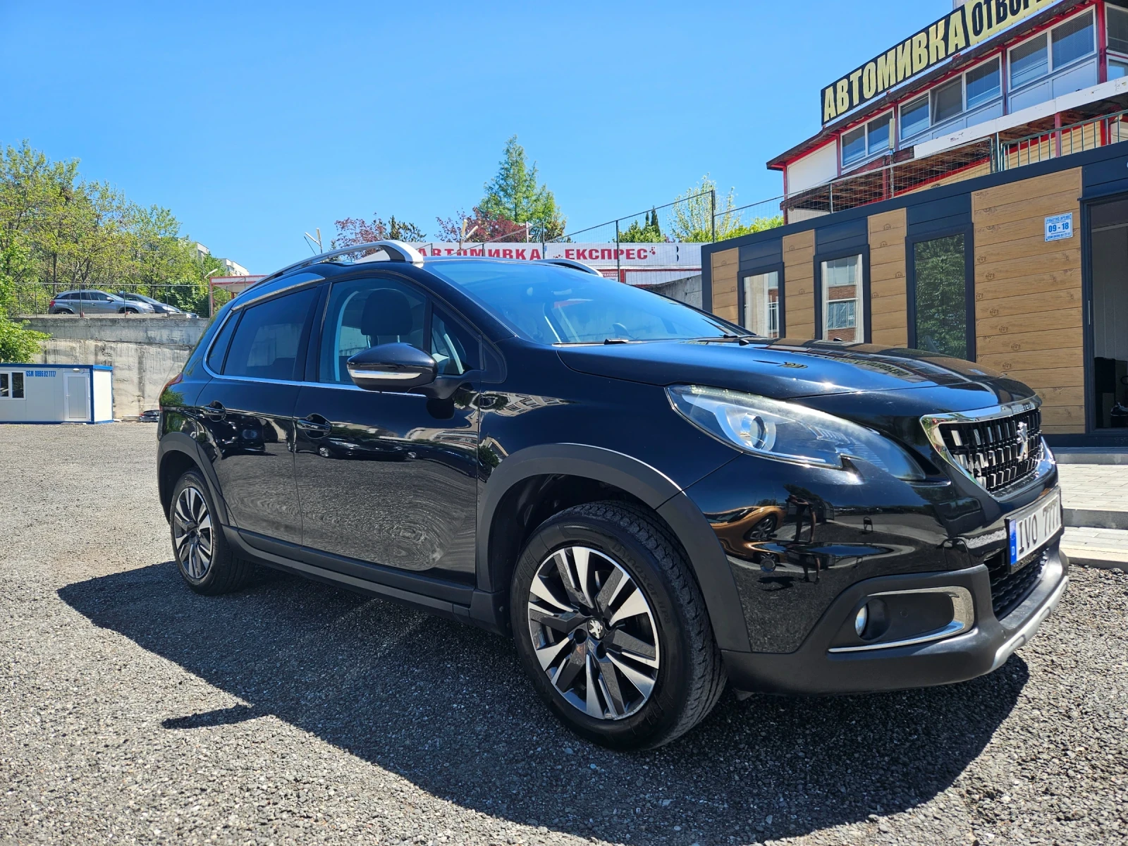 Peugeot 2008 1.2i GT - изображение 5