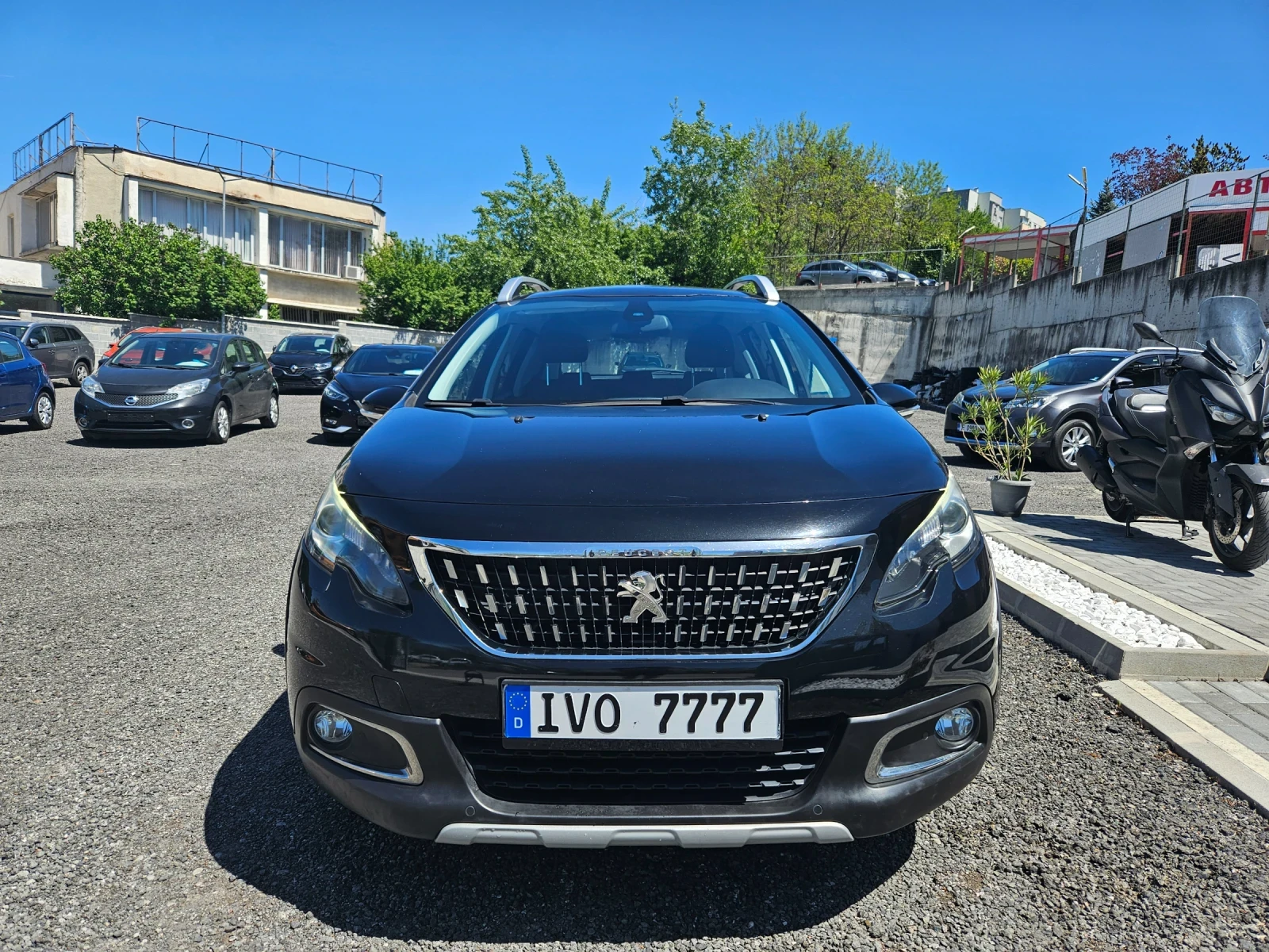 Peugeot 2008 1.2i GT - изображение 6