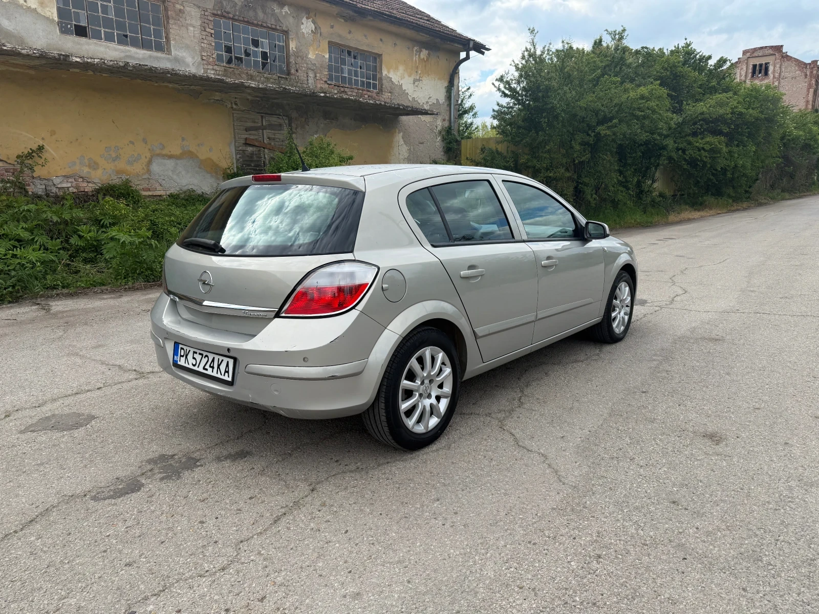 Opel Astra 1.6i* 105кс*  - изображение 5