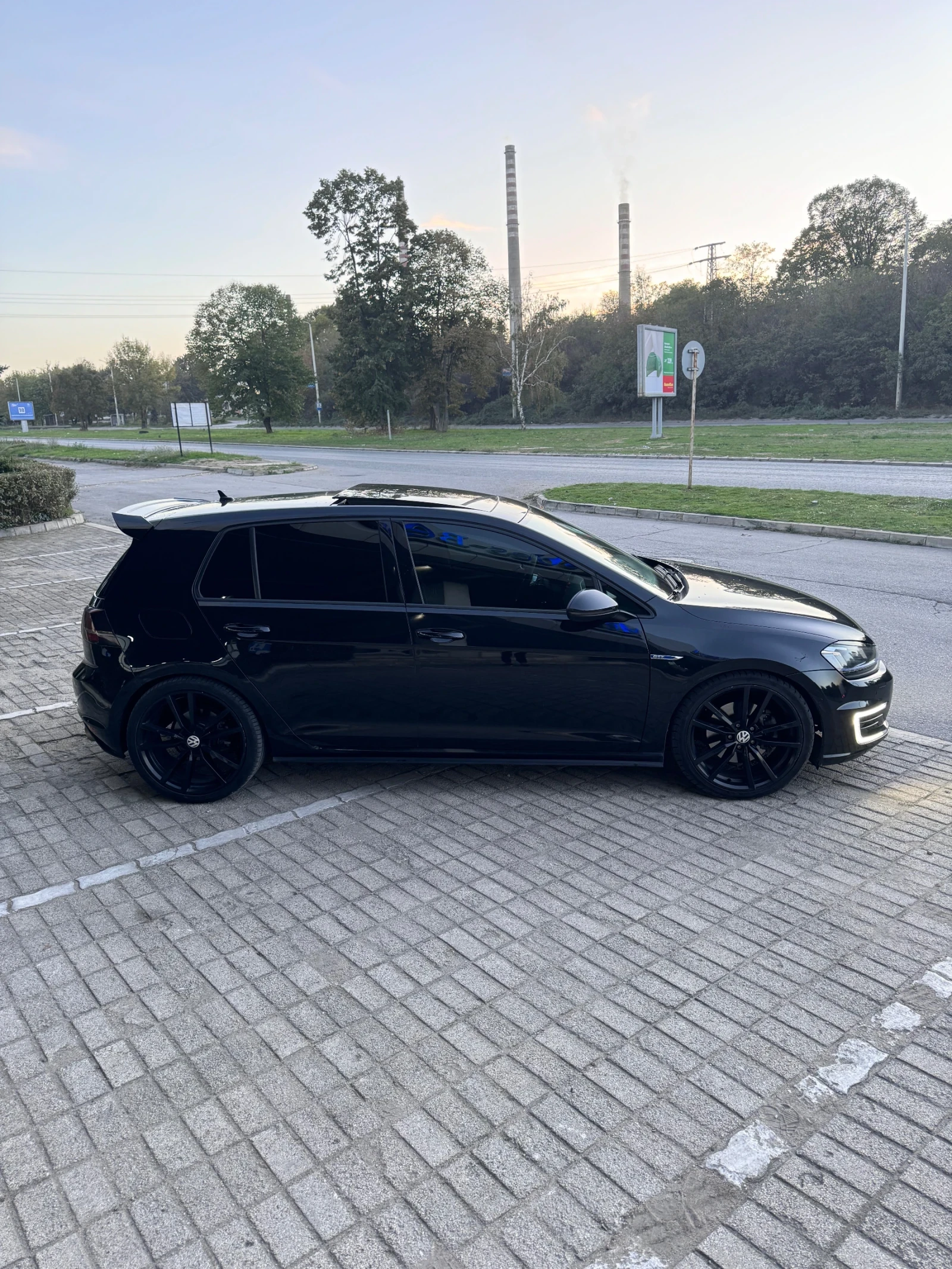 VW Golf GTE Plug in hybrid  - изображение 4
