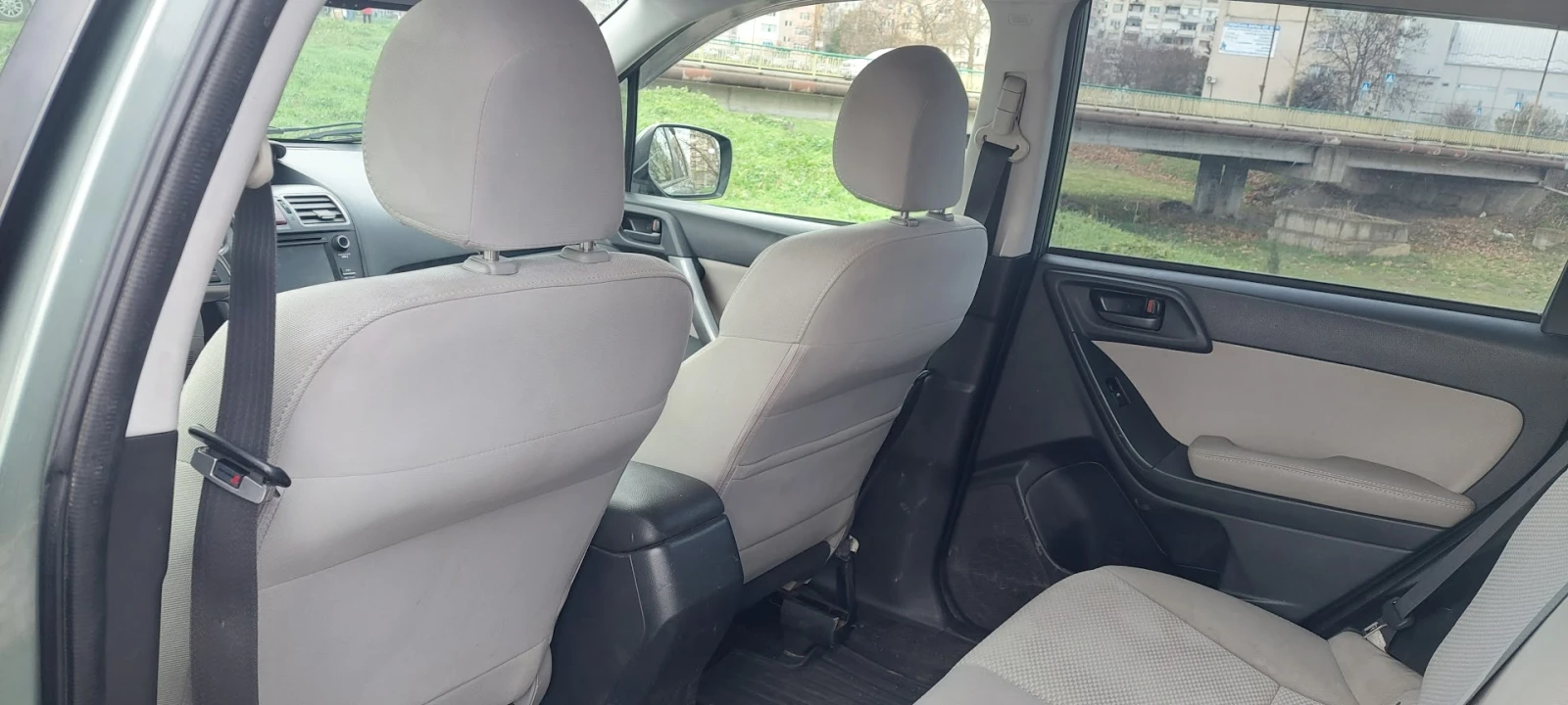 Subaru Forester 2.5i 4x4 - изображение 10