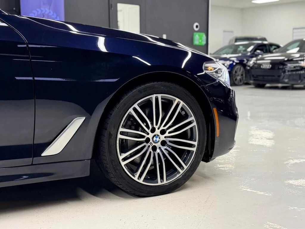 BMW 530 * M SPORT| NAV| BACKUP| HUD| SUNROOF| AMBIENT LIGH | Mobile.bg � ����������� 3