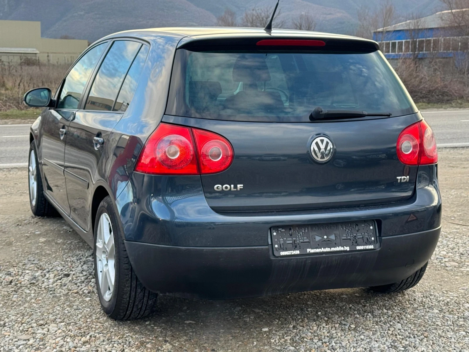 VW Golf 1.9 TDI 105к.с 6с.к ЛИЗИНГ - изображение 3