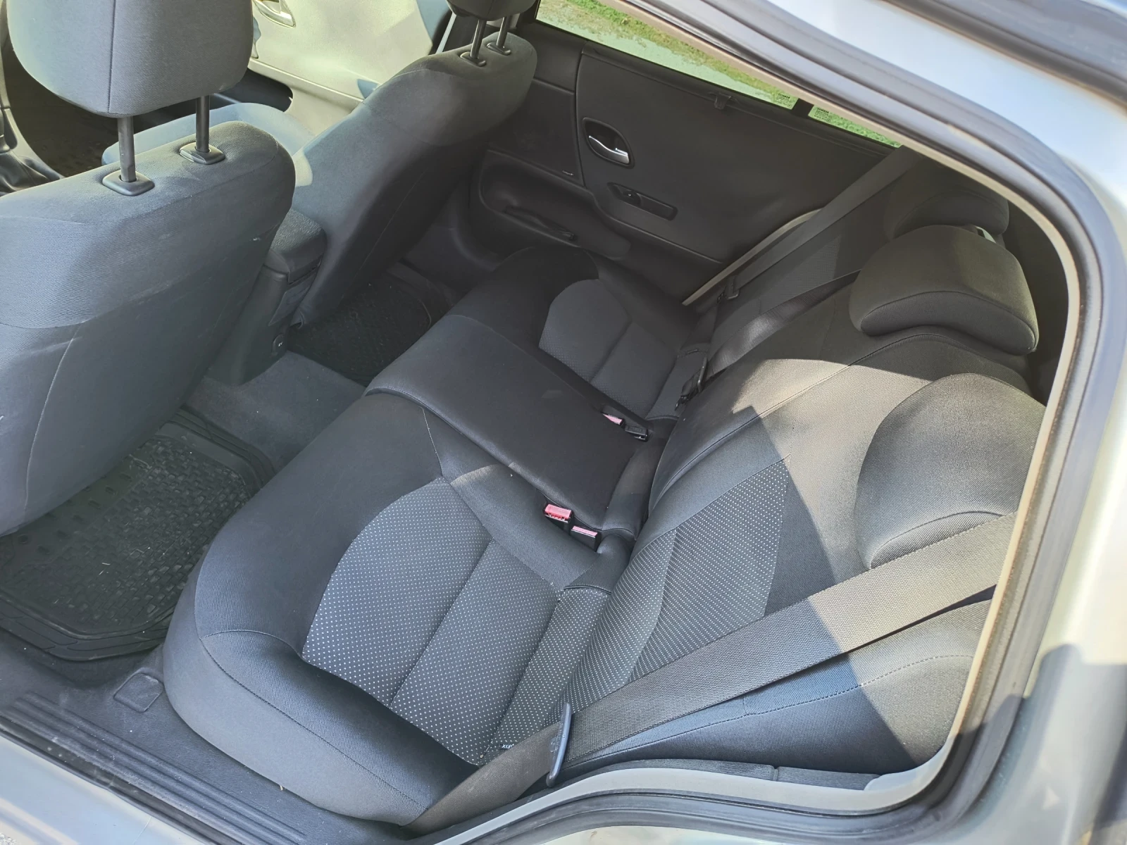 Renault Laguna | Mobile.bg � ����������� 6
