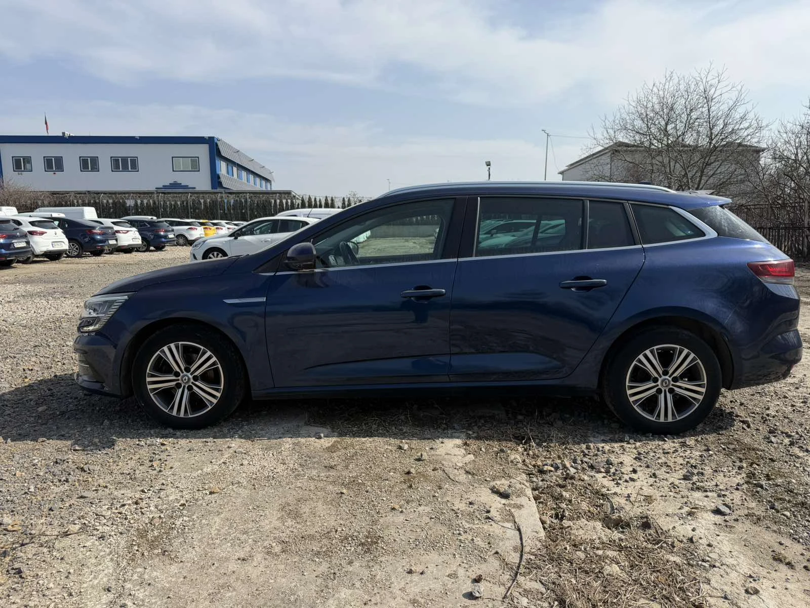Renault Megane 1.5blueDCi 115k.c. Grandtour - изображение 4