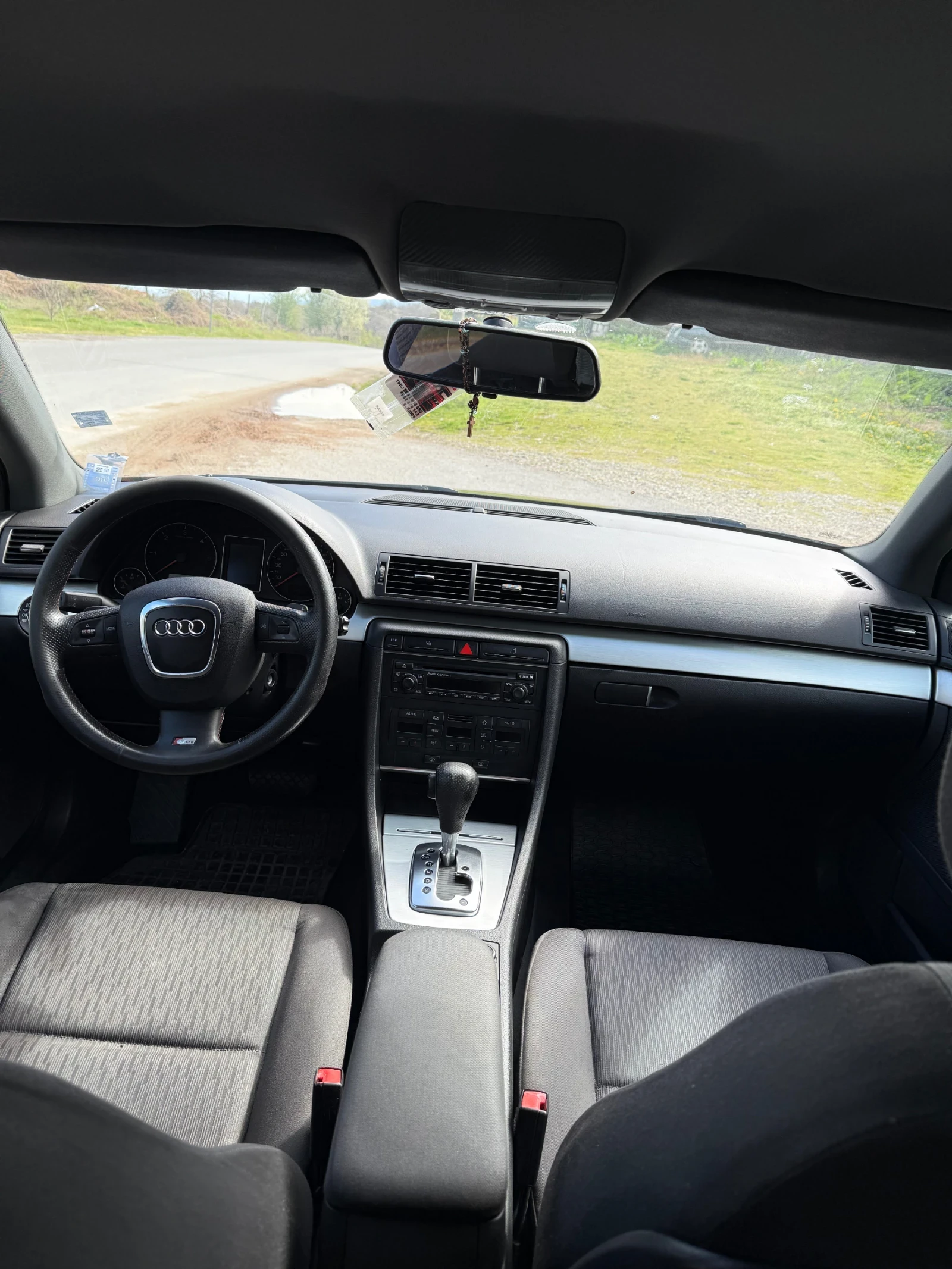 Audi A4, снимка 8 - Автомобили и джипове - 53838273