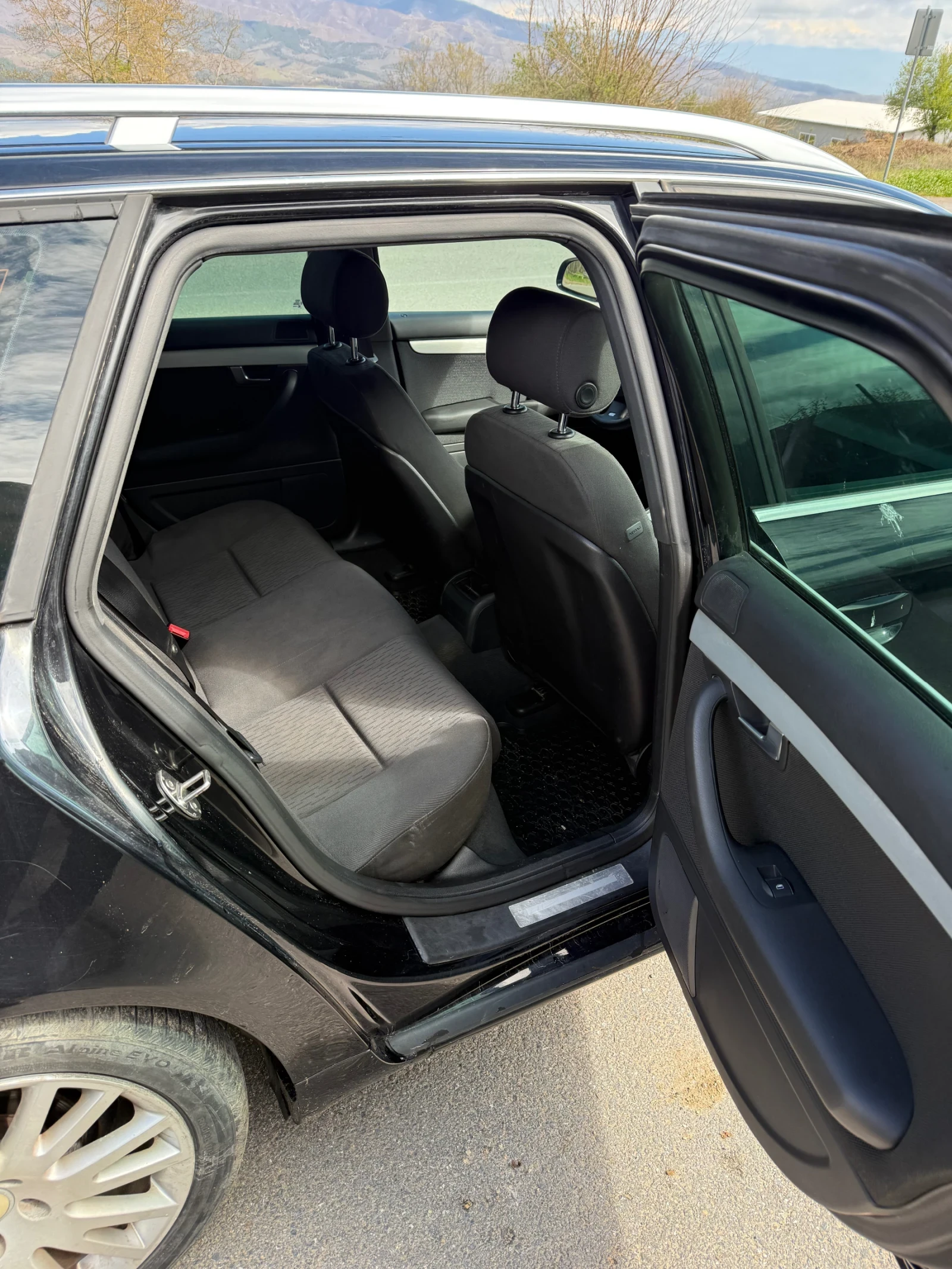 Audi A4, снимка 6 - Автомобили и джипове - 53838273