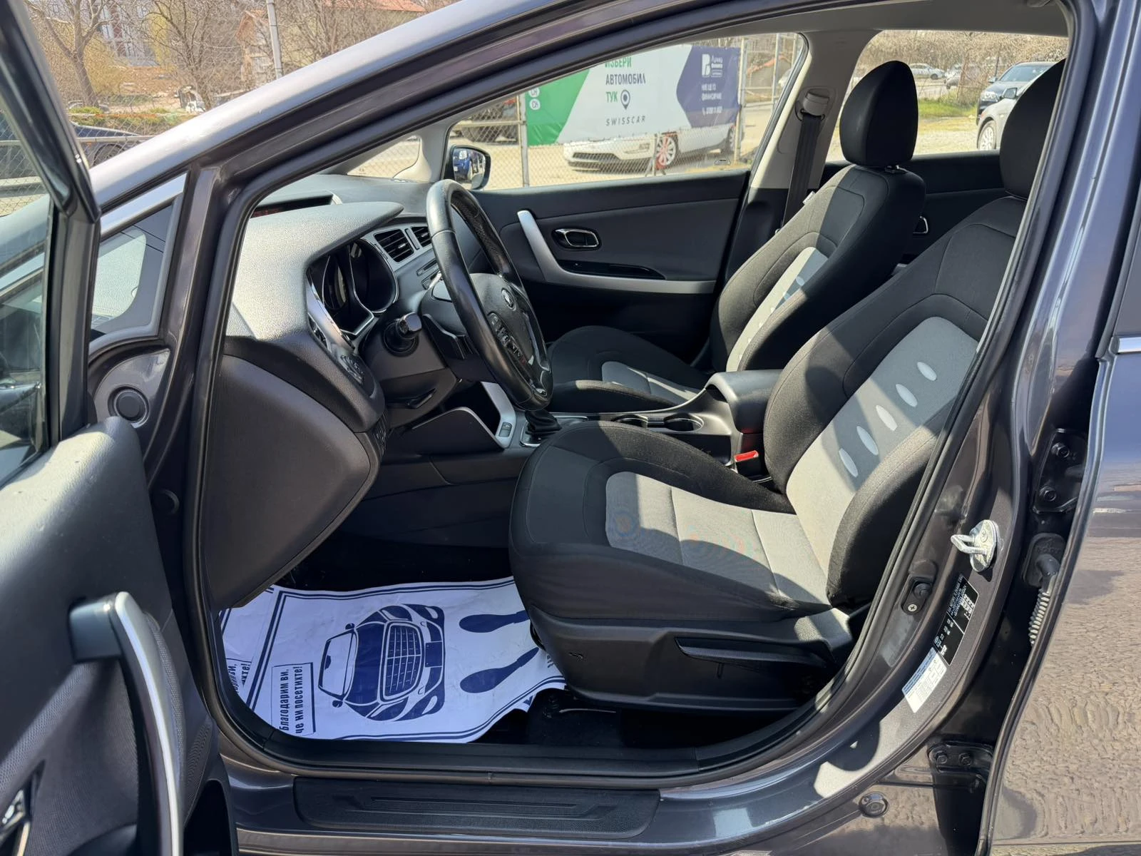 Kia Ceed 1.6I/АВТОМАТИК, снимка 10 - Автомобили и джипове - 53867844