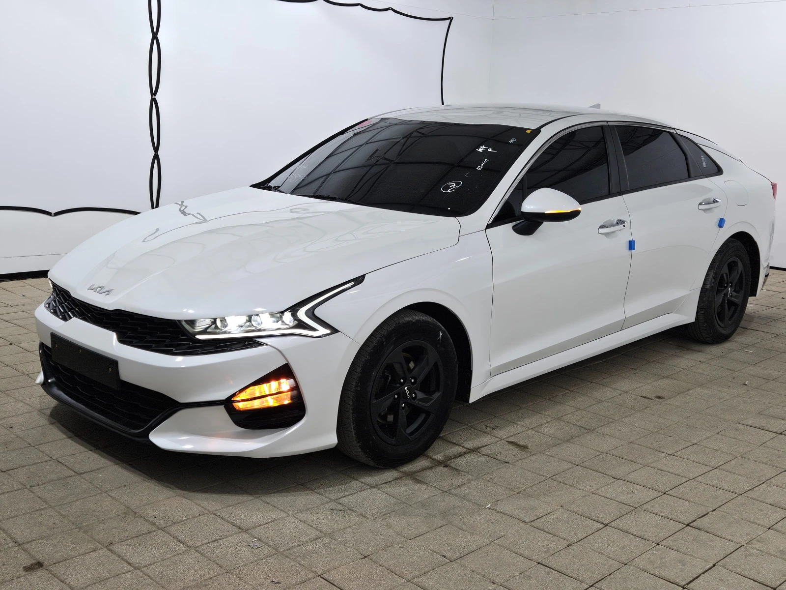 Kia K5 Гаранция до 2г., Автосервиз, Резервни части сигурн | Auto.bg — изображение 1