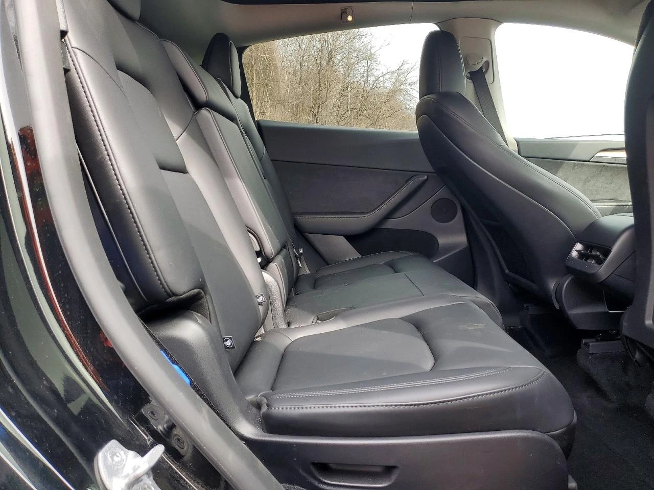 Tesla Model Y LONG RANGE DUAL MOTOR AWD ТЕРМОПОМПА* АВТОПИЛОТ* , снимка 10 - Автомобили и джипове - 54229215