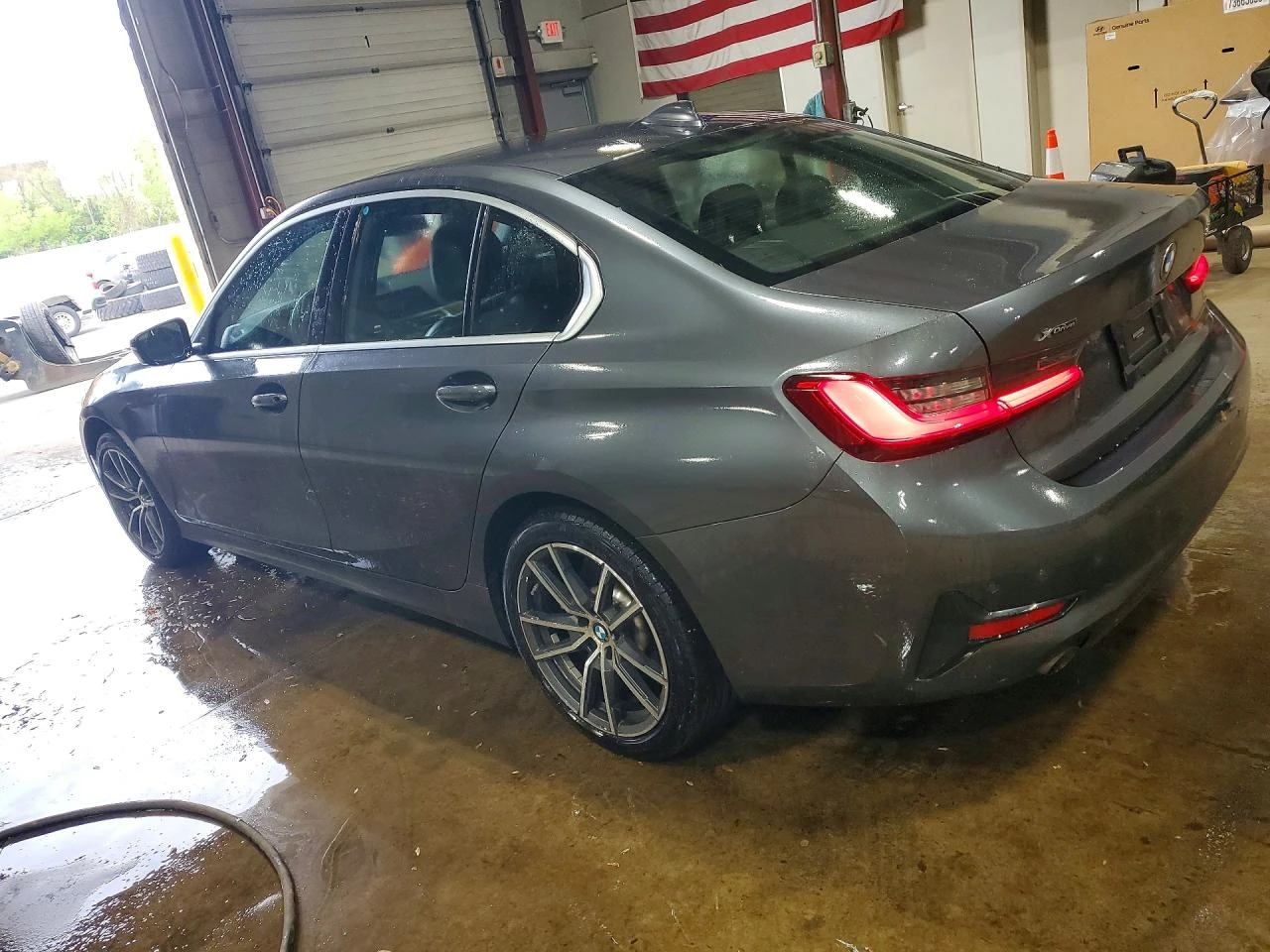 BMW 330 xDrive, снимка 6 - Автомобили и джипове - 54605240