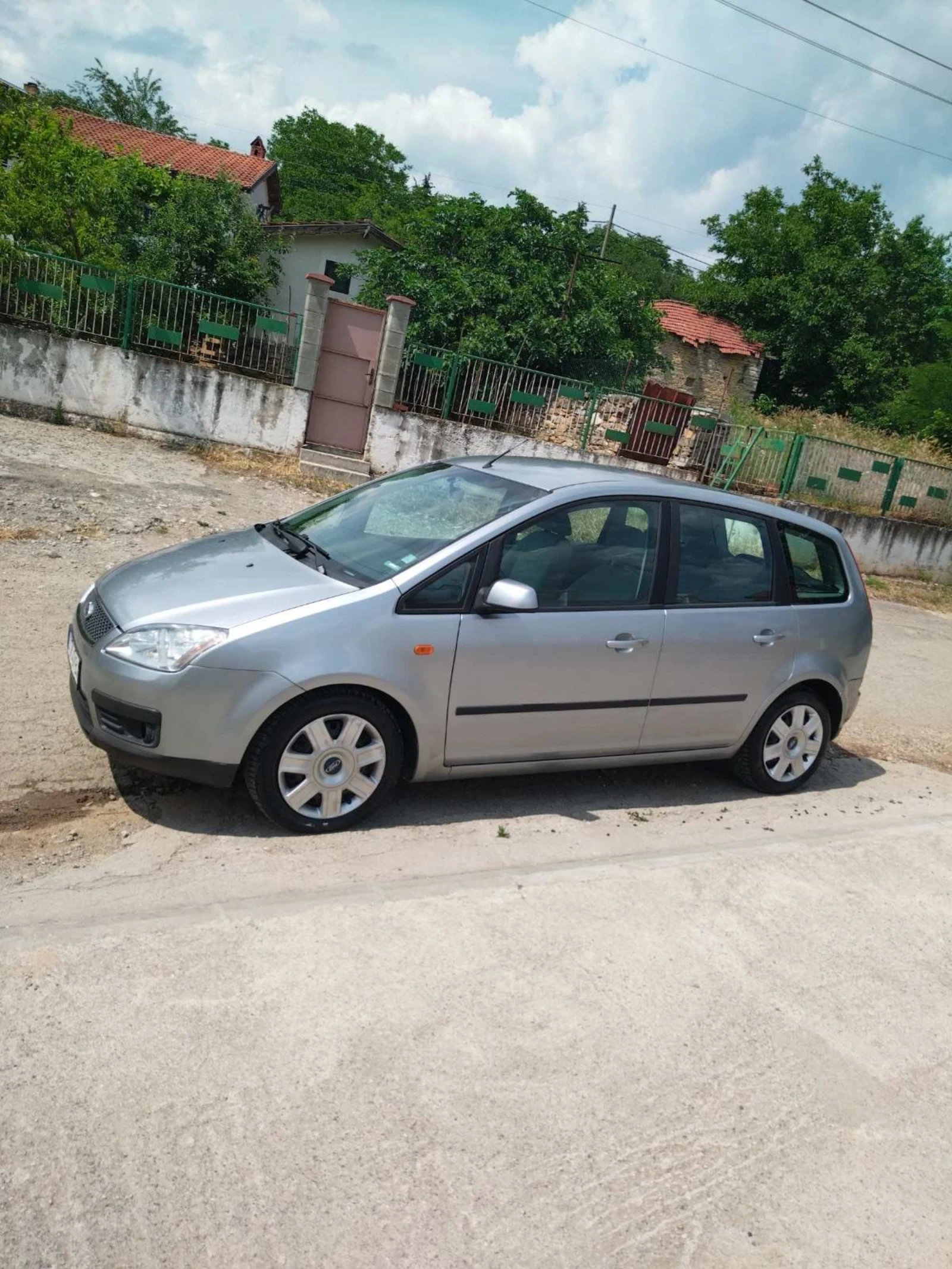 Ford Focus 1.6 TDCI, снимка 3 - Автомобили и джипове - 54809096