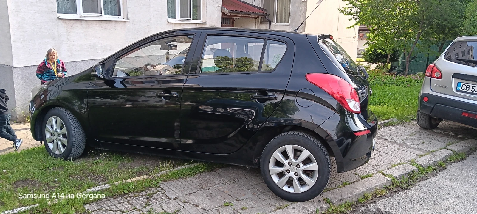 Hyundai I20, снимка 4 - Автомобили и джипове - 54913357