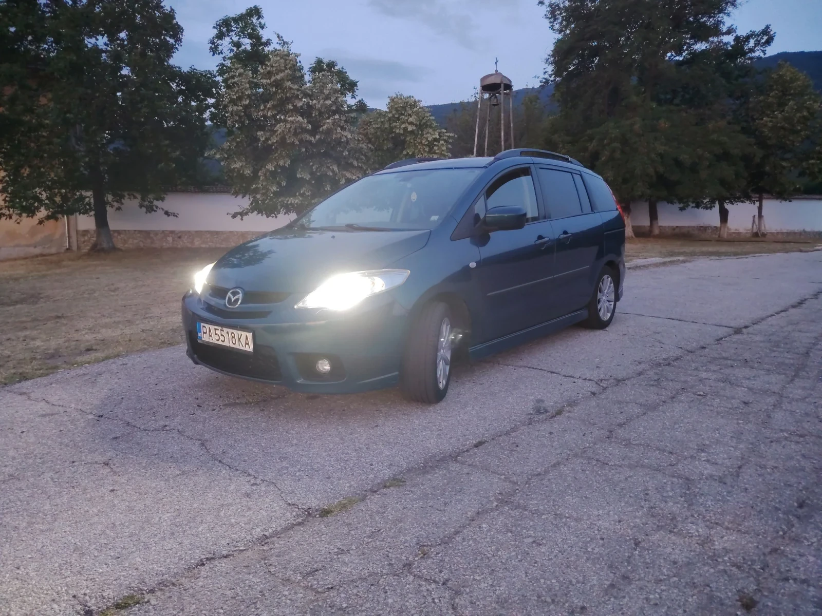 Mazda 5