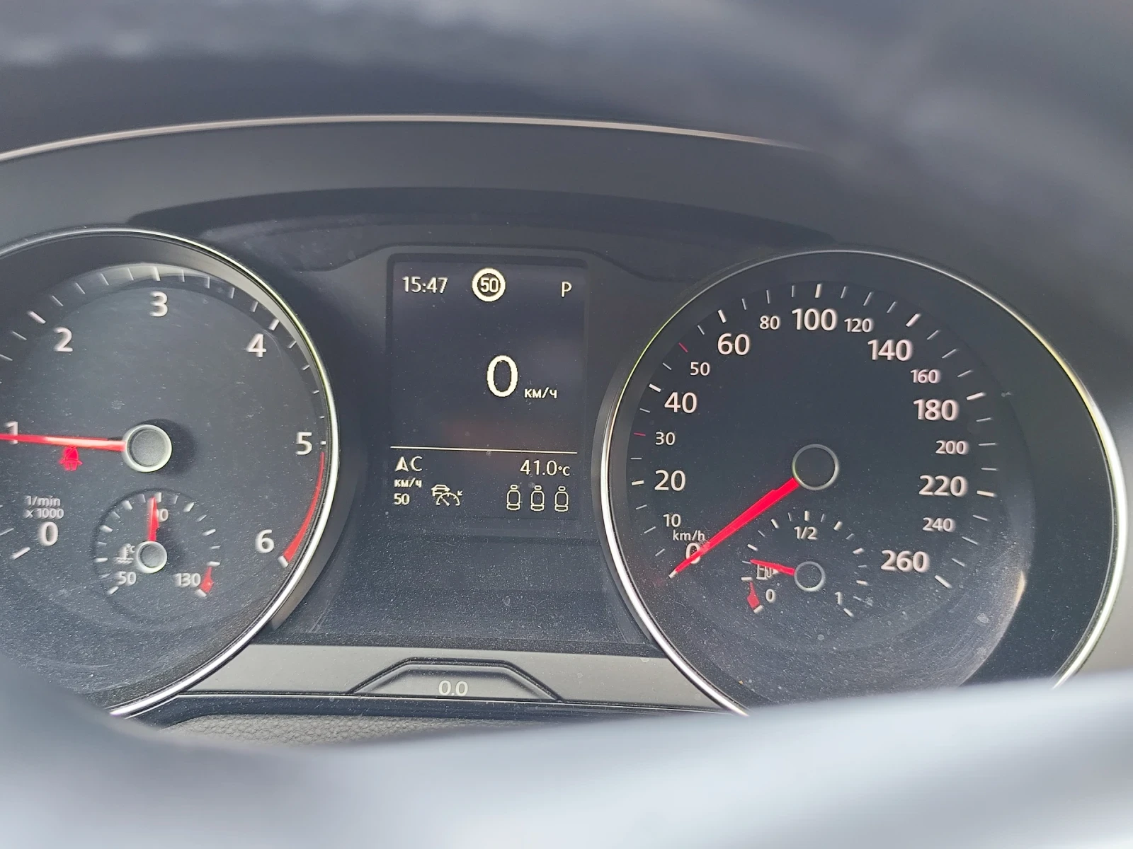 VW Passat 2.0 TDI-150 к.с. DSG, Elegance, Facelift, снимка 11 - Автомобили и джипове - 55751554