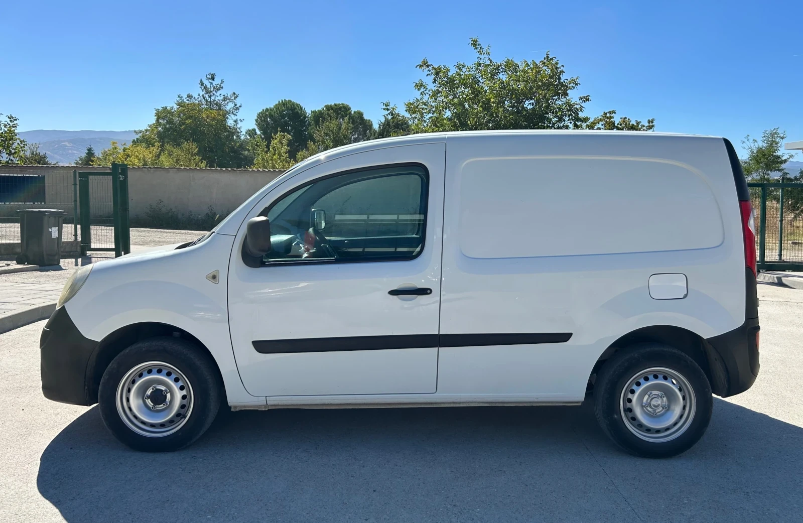 Renault Kangoo 1, 5 dCi, КЛИМАТИК, снимка 8 - Автомобили и джипове - 56359729