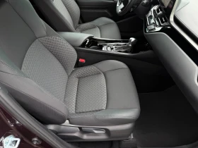 Toyota C-HR 2.0* 184к.с.* СЕРВИЗНА КНИЖКА С ПЪЛНА ИСТОРИЯ, снимка 12