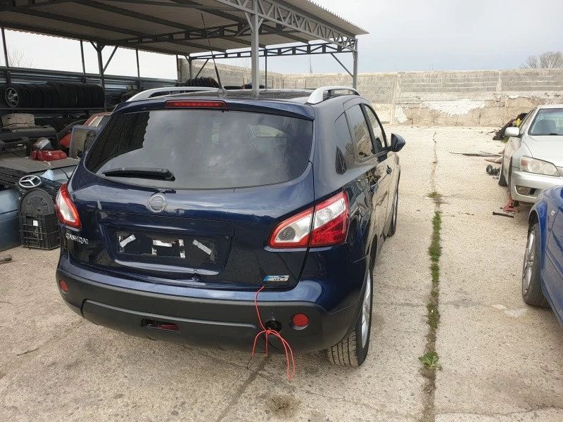 Nissan Qashqai 1.5Dci, снимка 6 - Автомобили и джипове - 38551832