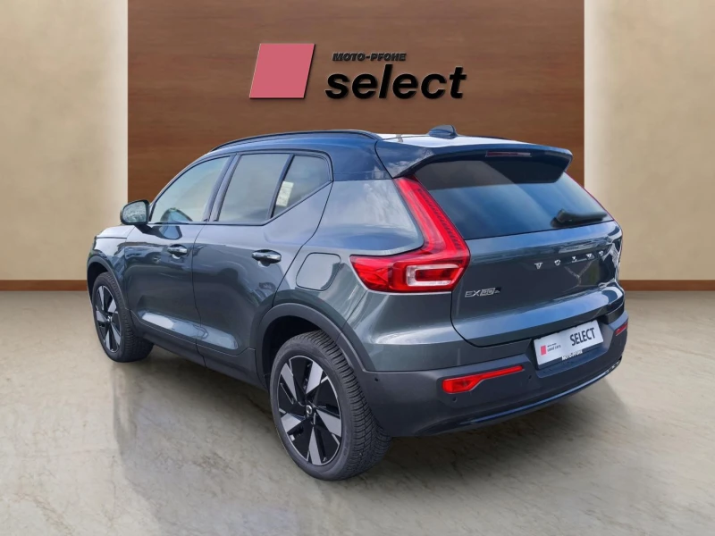 Volvo XC40 2, снимка 2 - Автомобили и джипове - 52172792