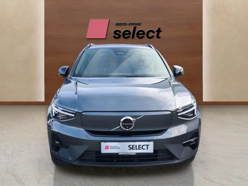 Volvo XC40 2, снимка 6 - Автомобили и джипове - 52172792