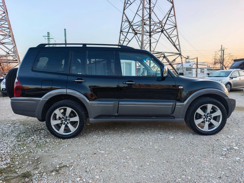 Mitsubishi Pajero, снимка 7 - Автомобили и джипове - 52745410