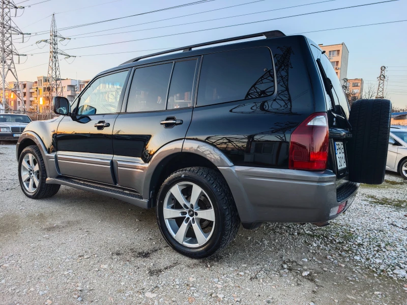 Mitsubishi Pajero, снимка 4 - Автомобили и джипове - 52745410