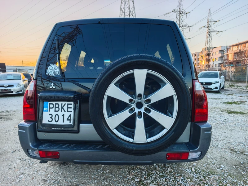 Mitsubishi Pajero, снимка 5 - Автомобили и джипове - 52745410