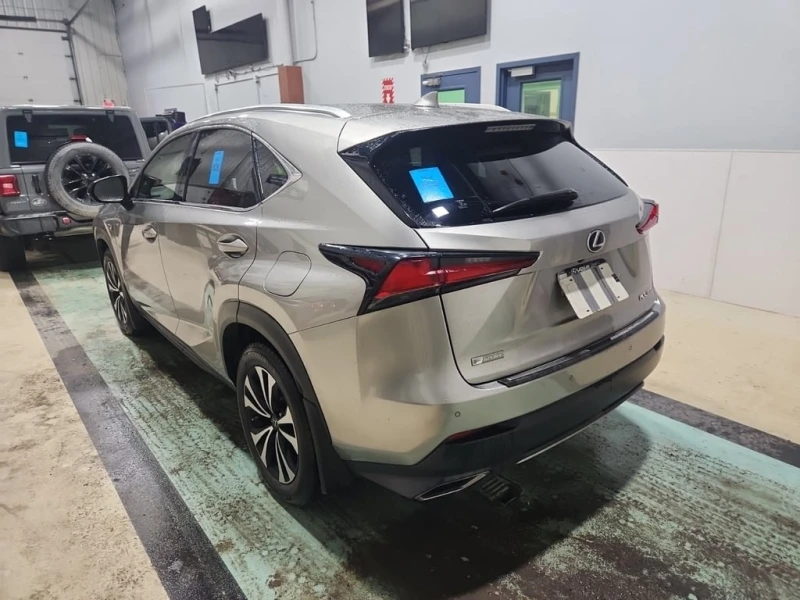 Lexus NX * SPORT * CARFAX * БЕЗ ПЪРВОНАЧАЛНА ВНОСКА, снимка 4 - Автомобили и джипове - 52883858