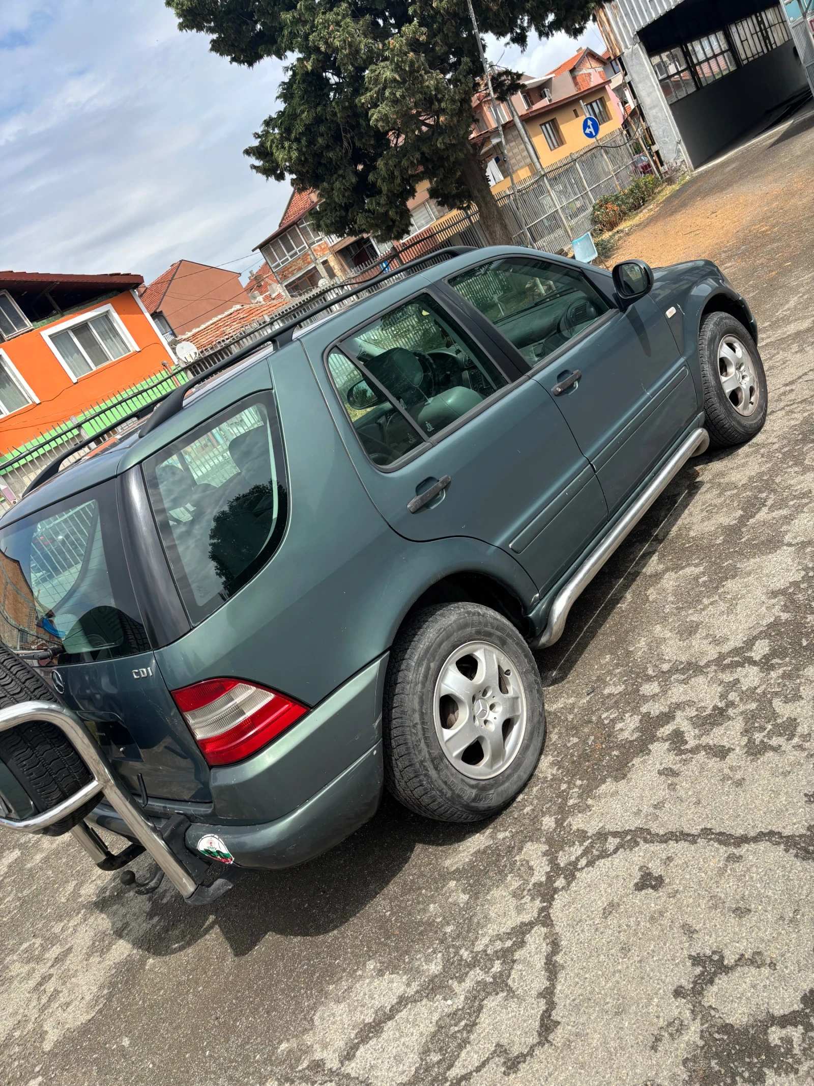 Mercedes-Benz ML 270  - изображение 5