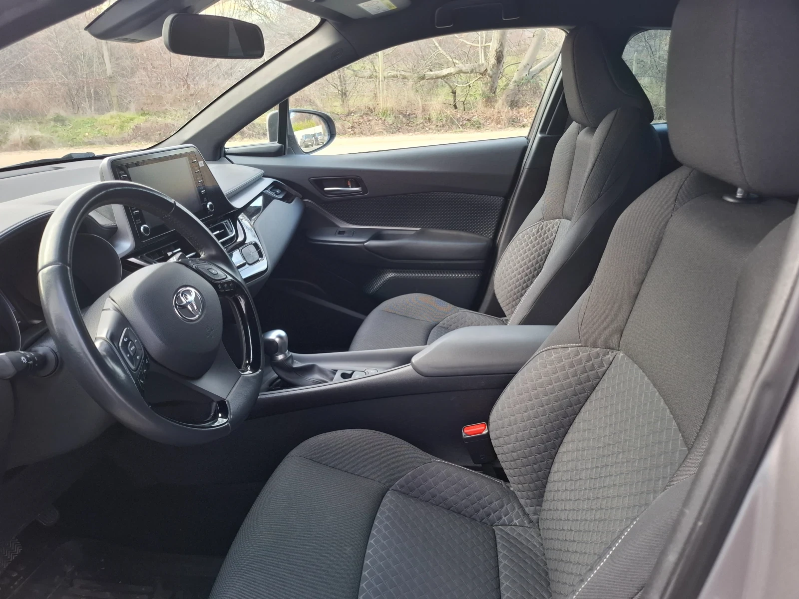 Toyota C-HR Бензин - изображение 6