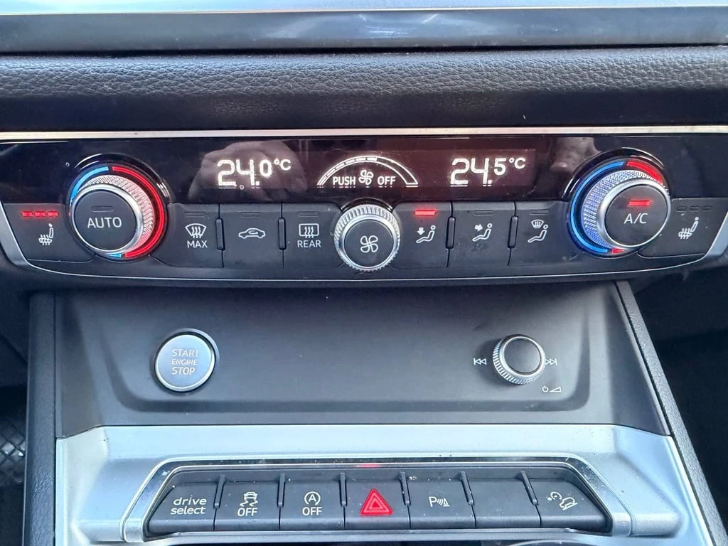 Audi Q3 * Komfort * CARFAX * ��� ������������ ������ | Mobile.bg � ����������� 7