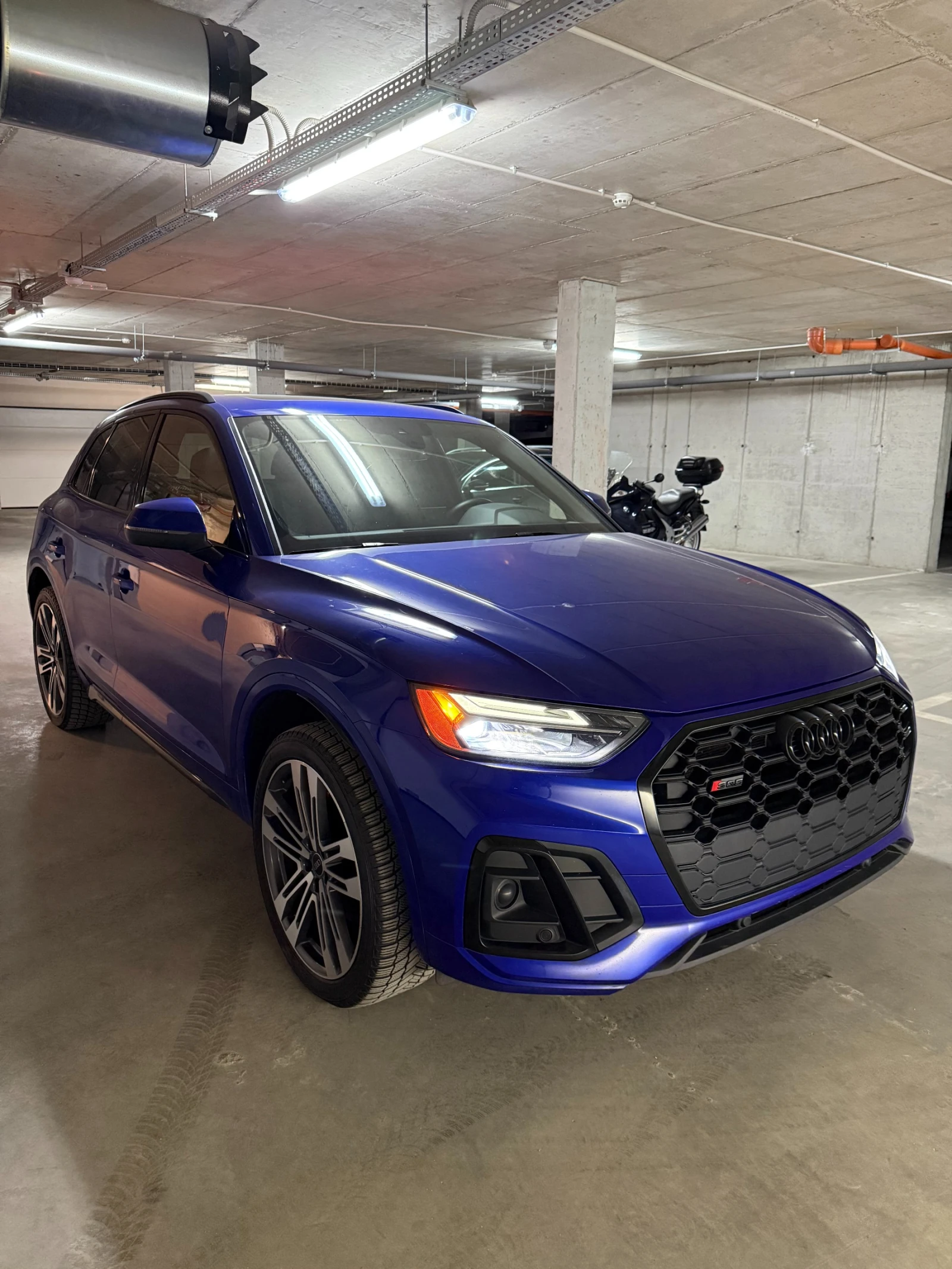 Audi SQ5 BLACK OPTICS, PANO, CARBON - изображение 6