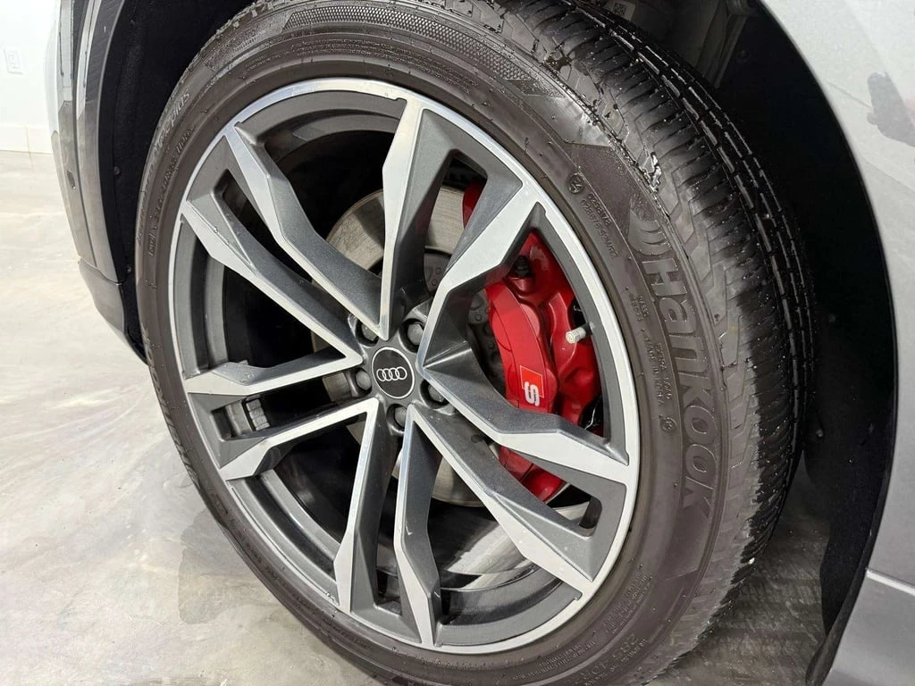 Audi SQ8 quattro Premium Plus  CARFAX | Mobile.bg � ����������� 8