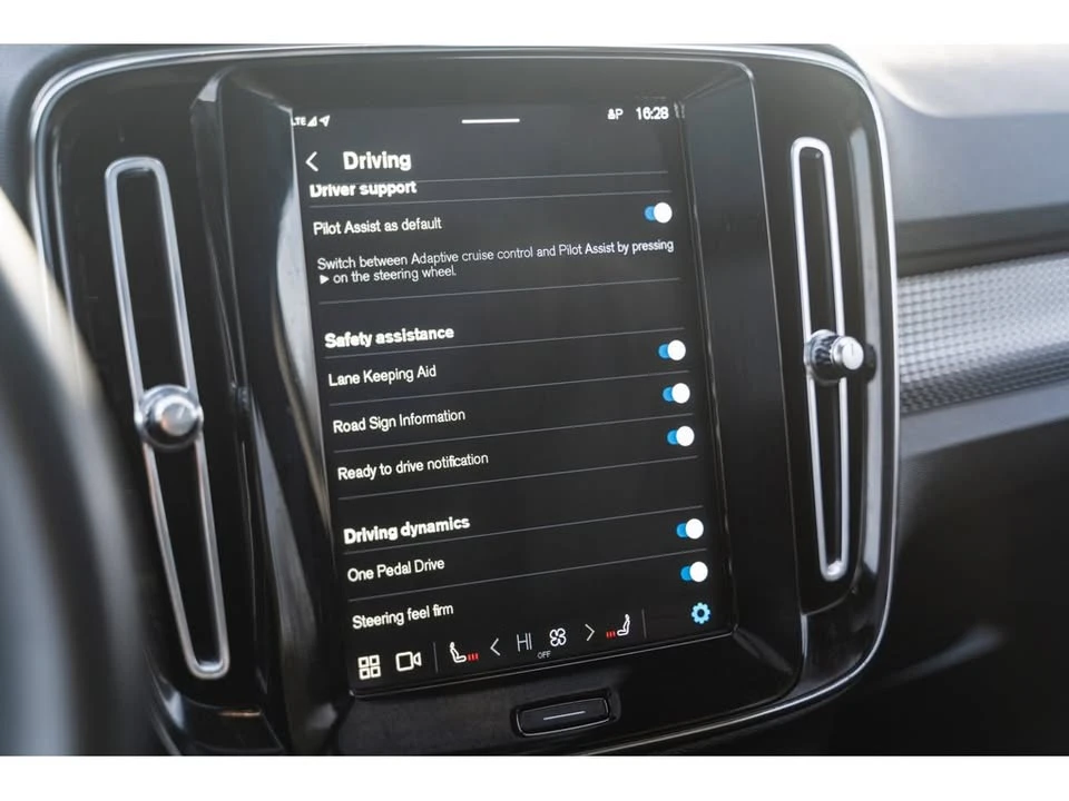 Volvo XC40 * Recharge Pure Electric P8* AWD * Ultimate* , снимка 12 - Автомобили и джипове - 53819953