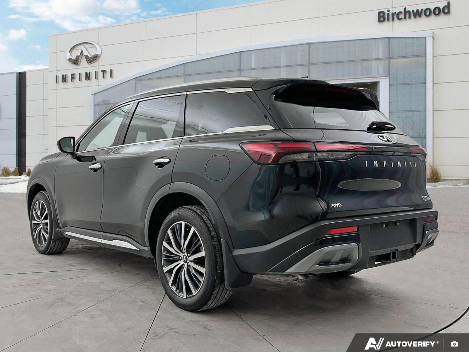 Infiniti QX60 Sensory, снимка 5 - Автомобили и джипове - 54013415