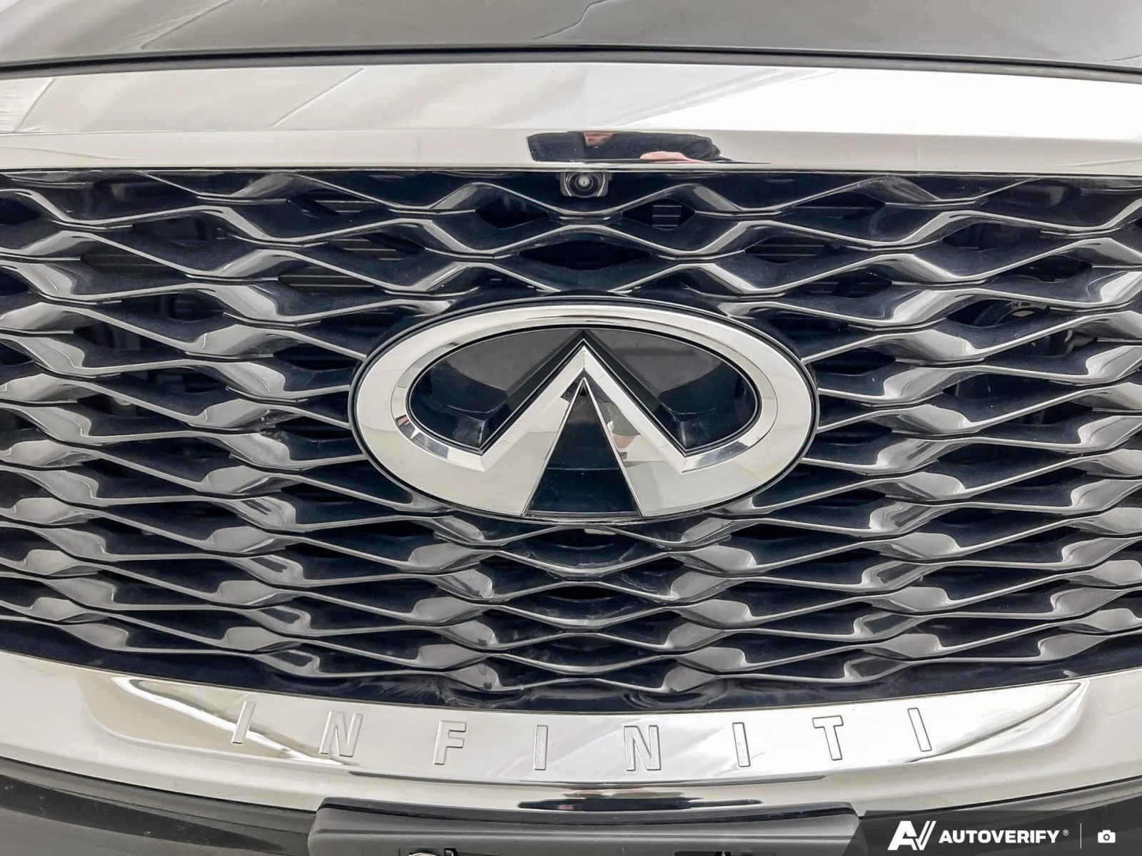 Infiniti QX60 Sensory, снимка 10 - Автомобили и джипове - 54013415