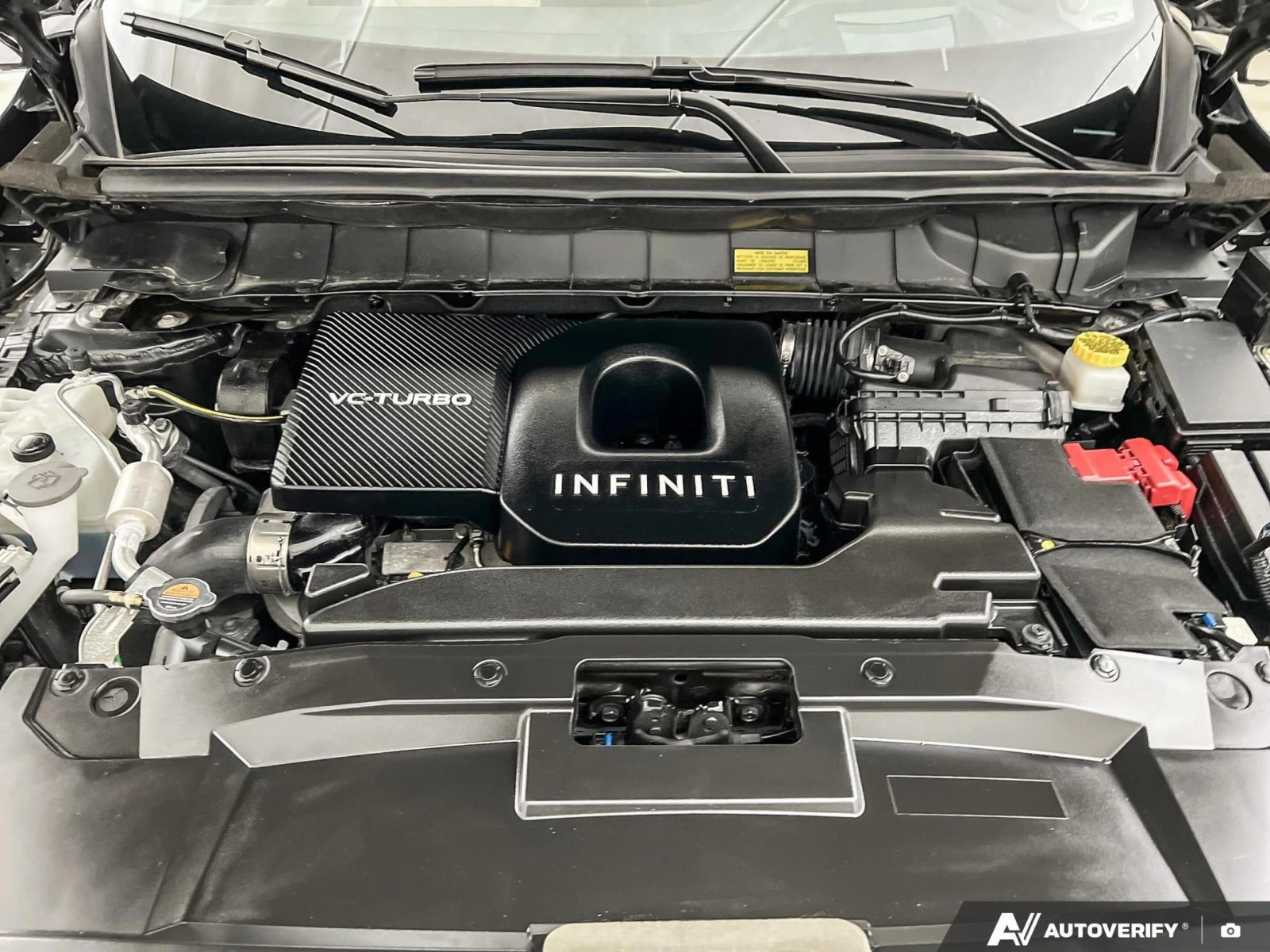 Infiniti QX60 Sensory, снимка 11 - Автомобили и джипове - 54013415