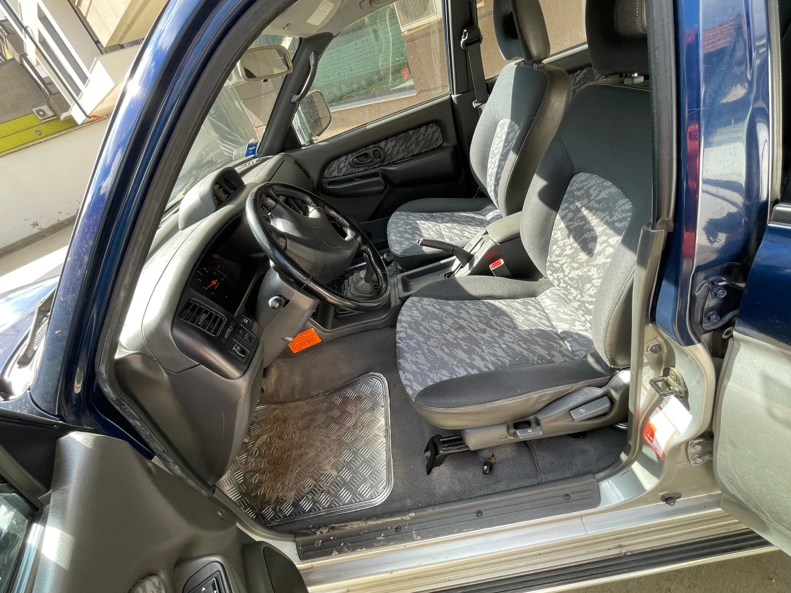 Mitsubishi L200 2.5d 99ks R/D Clima , снимка 11 - Автомобили и джипове - 54195310