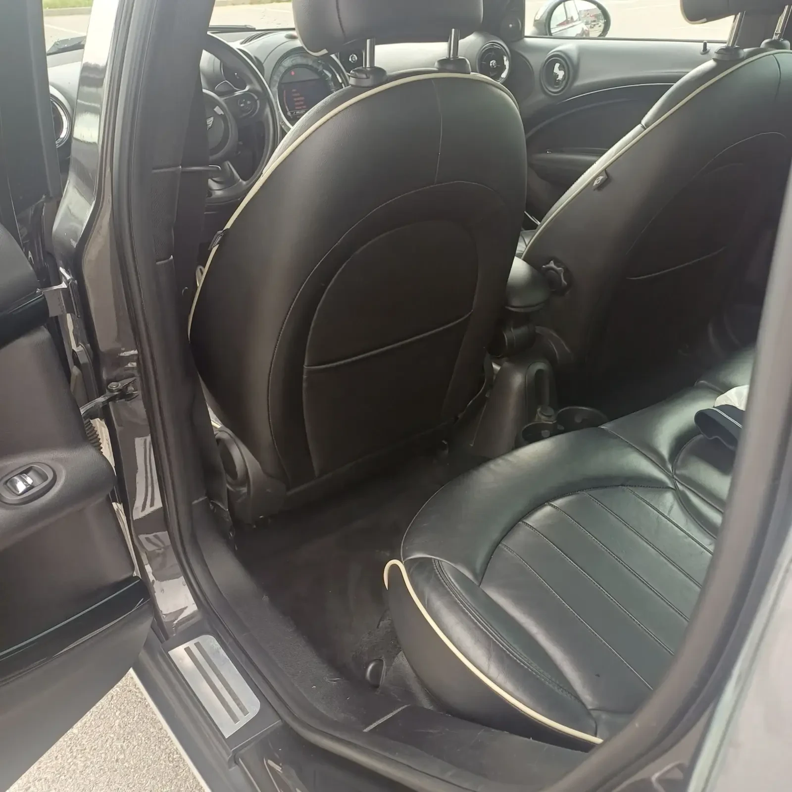 Mini Countryman Full Extras, снимка 2 - Автомобили и джипове - 54512906